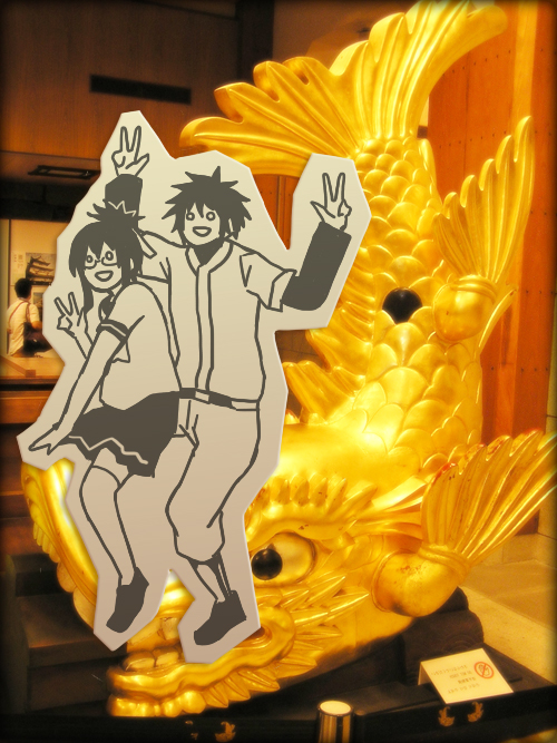 名古屋城　金鯱レプリカ